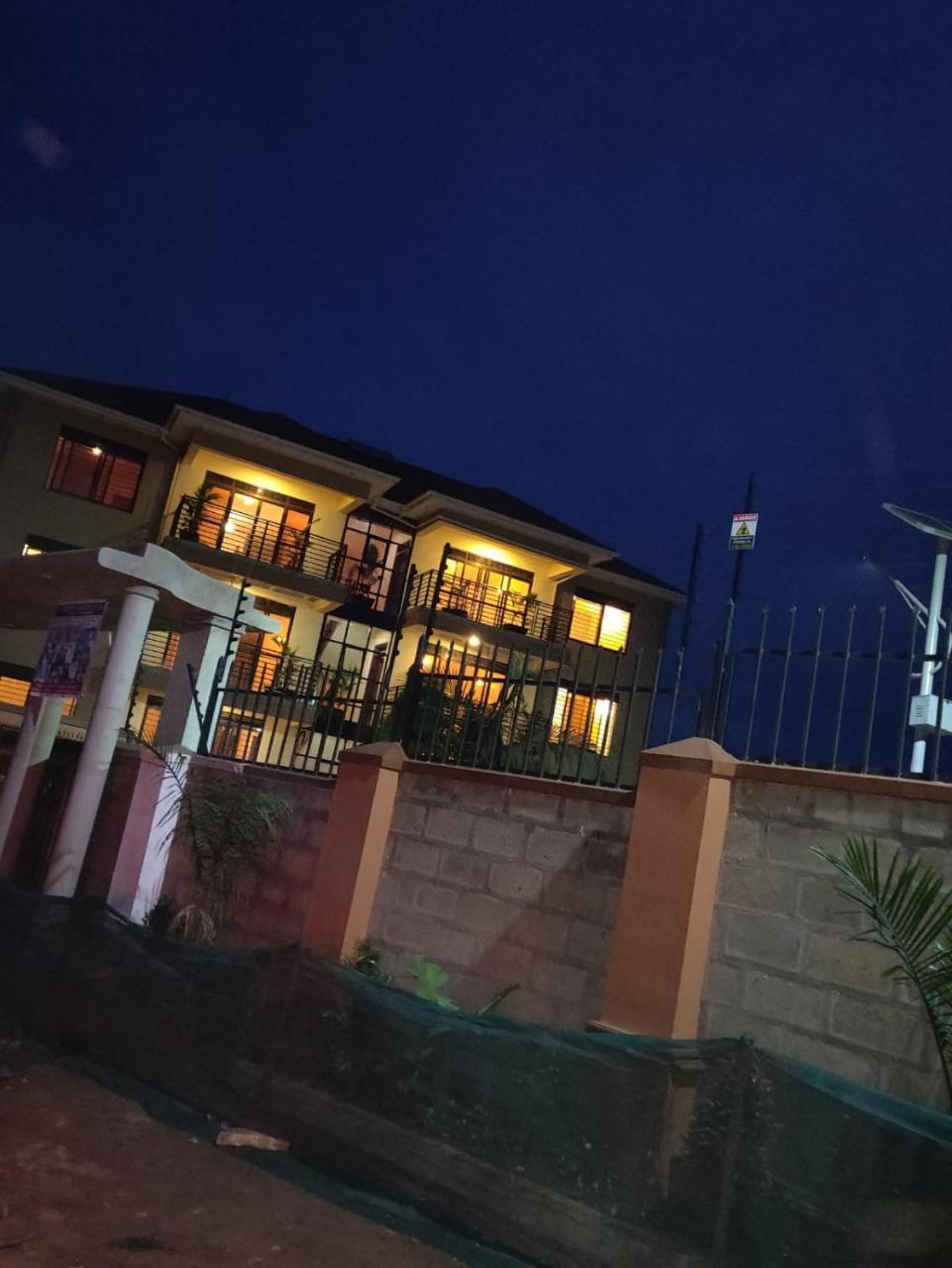 Kampala Suburbs Apartment Екстер'єр фото